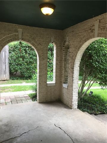 6163 Velasco Avenue, Dallas, TX 75214