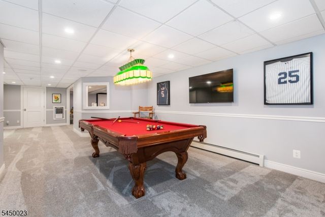 11 Ford Ln, Roseland Boro, NJ 07068