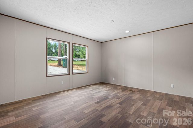 1331 Maiden Wood Circle, Maiden, NC 28650