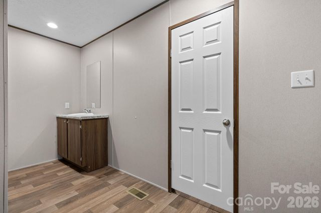 1331 Maiden Wood Circle, Maiden, NC 28650
