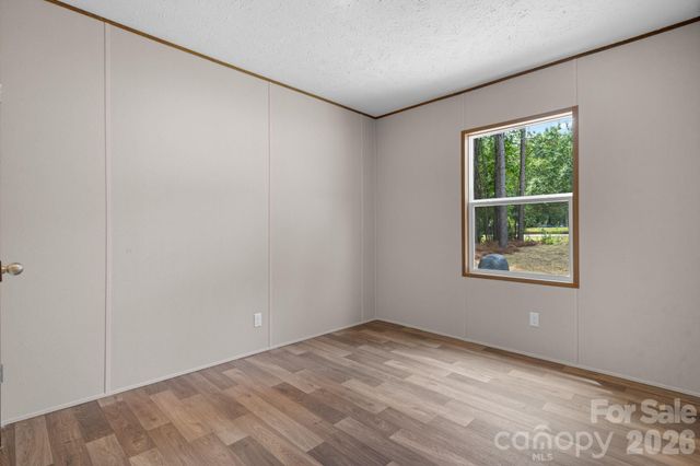 1331 Maiden Wood Circle, Maiden, NC 28650