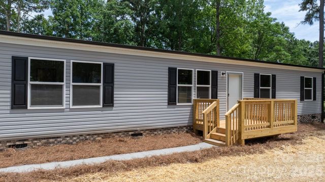 1331 Maiden Wood Circle, Maiden, NC 28650