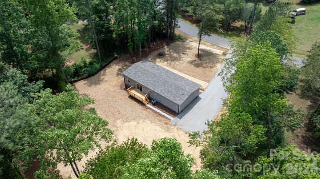 1331 Maiden Wood Circle, Maiden, NC 28650