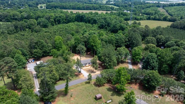 1331 Maiden Wood Circle, Maiden, NC 28650