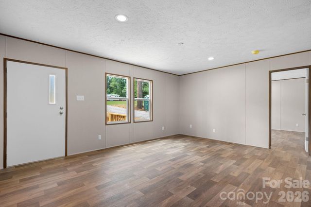 1331 Maiden Wood Circle, Maiden, NC 28650