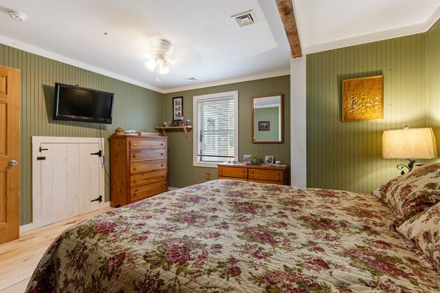 30 Carlton Hill Road, Colebrook, NH 03576