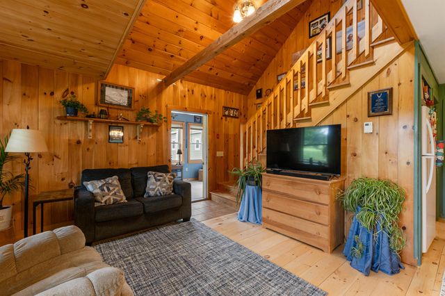 30 Carlton Hill Road, Colebrook, NH 03576