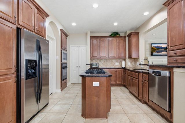 9722 Blue Cruls Way, Spring, TX 77379