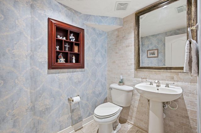 9722 Blue Cruls Way, Spring, TX 77379