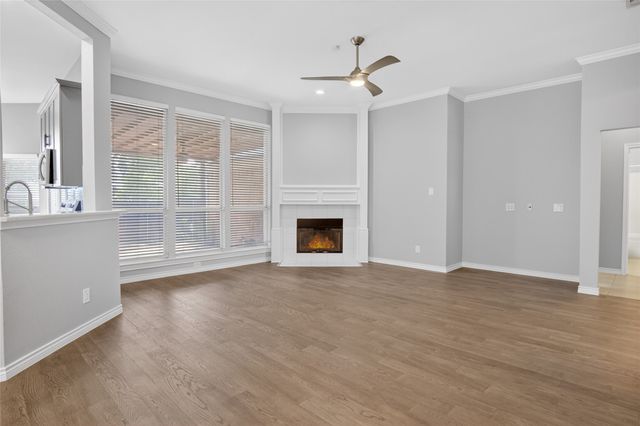 1426 Flamingo Drive, Lewisville, TX 75077