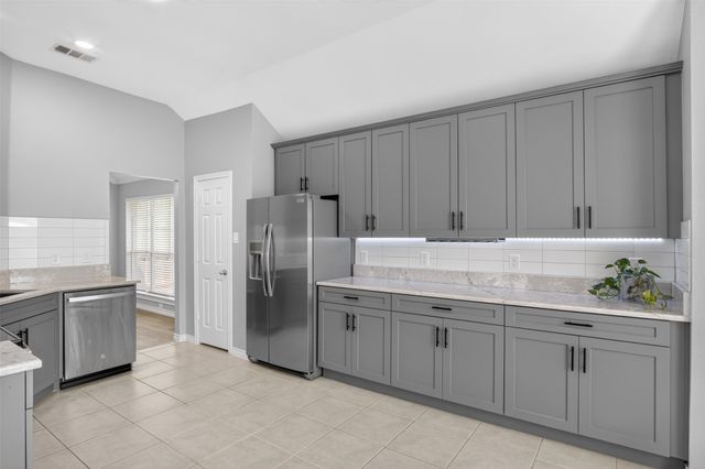 1426 Flamingo Drive, Lewisville, TX 75077