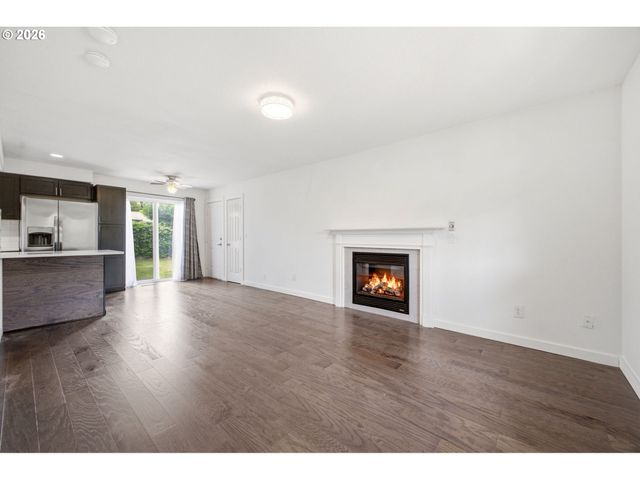 17156 Ne FLANDERS Way, Portland, OR 97230