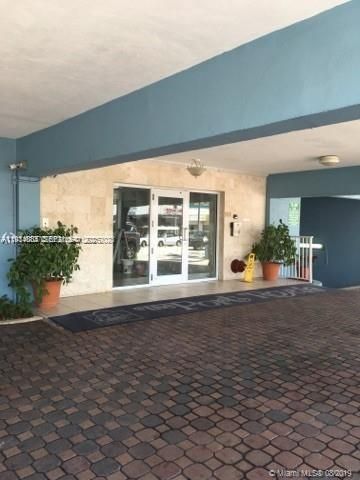 6969 Collins Ave 614, Miami Beach, FL 33141