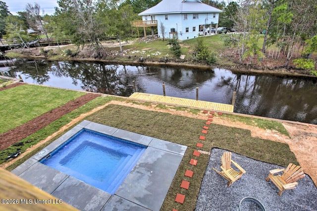 4082 Cardinal Street, Bay Saint Louis, MS 39520