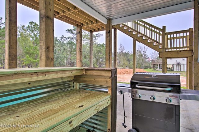 4082 Cardinal Street, Bay Saint Louis, MS 39520