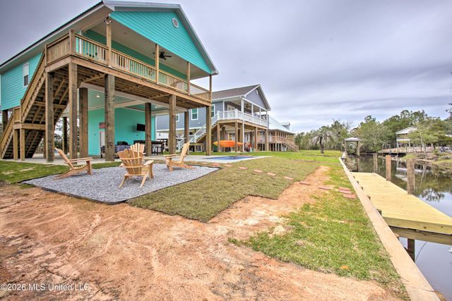 4082 Cardinal Street, Bay Saint Louis, MS 39520