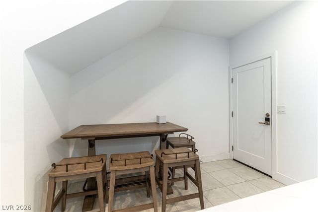 4312 Eagle Summit Avenue, Las Vegas, NV 89141