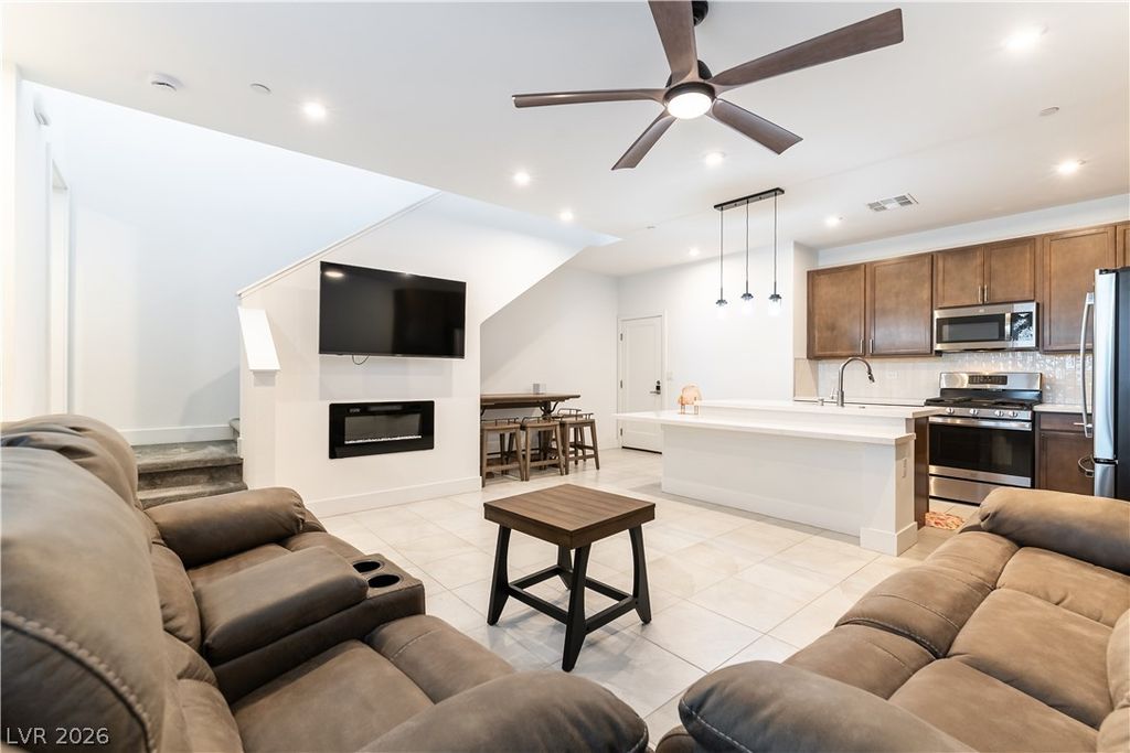 4312 Eagle Summit Avenue, Las Vegas, NV 89141 — photo 4