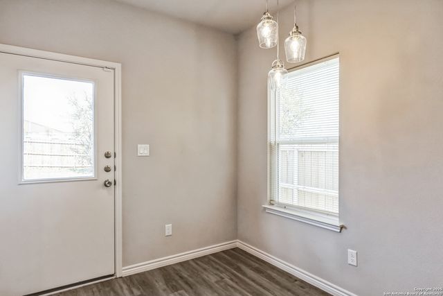 203 Peruna, Marble Falls, TX 78654