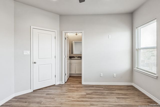 203 Peruna, Marble Falls, TX 78654