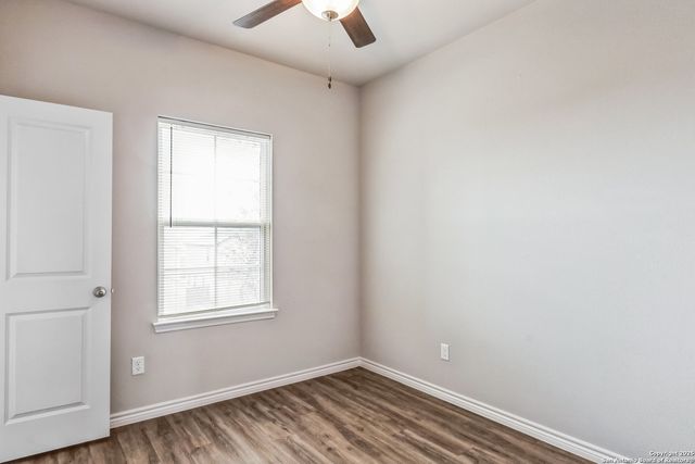 203 Peruna, Marble Falls, TX 78654