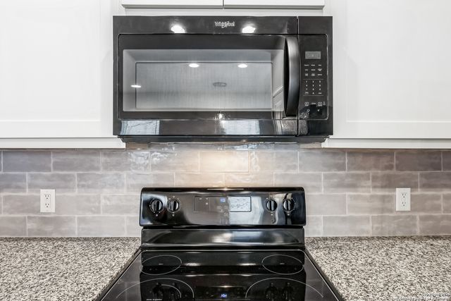 203 Peruna, Marble Falls, TX 78654