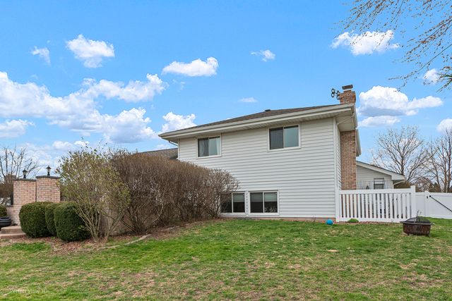 31 Abbey Court, New Lenox, IL 60451