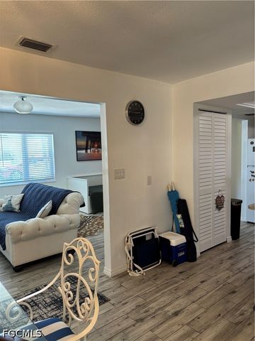 879 Lake McGregor DR, Fort Myers, FL 33919