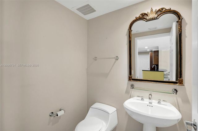 1819 SE 17th St 710, Fort Lauderdale, FL 33316