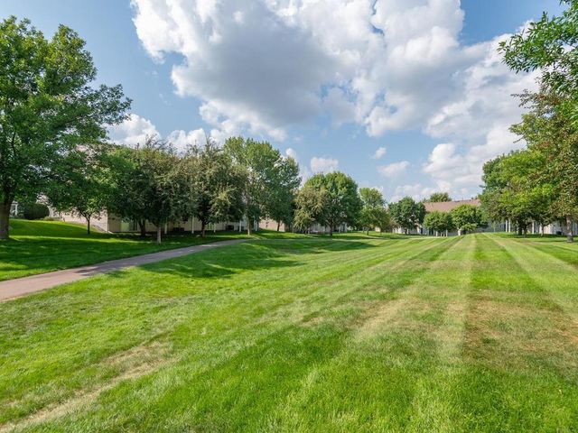 2955 Wyndam Court, Shakopee, MN 55379
