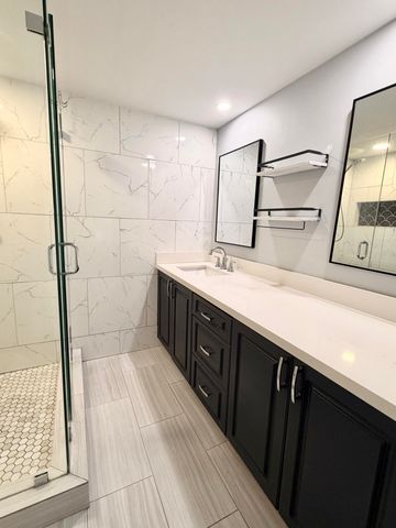 812 8th Way, West Palm Beach, FL 33407