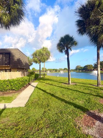 812 8th Way, West Palm Beach, FL 33407