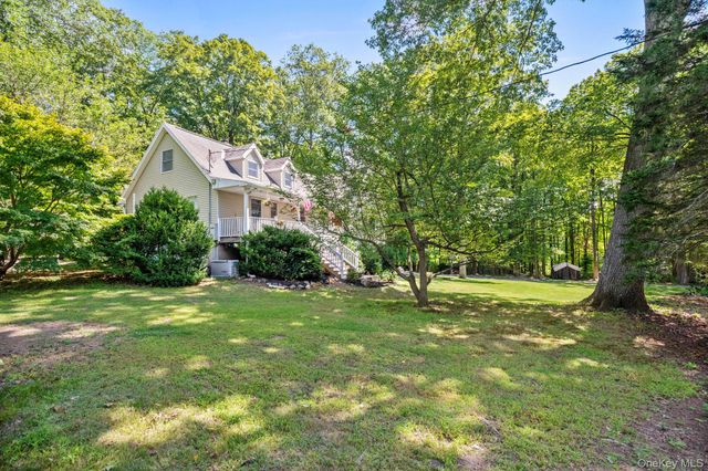 6 Rambler Road, Lincolndale, NY 10541