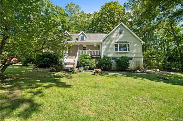 6 Rambler Road, Lincolndale, NY 10541
