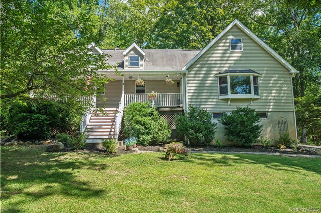 6 Rambler Road, Lincolndale, NY 10541