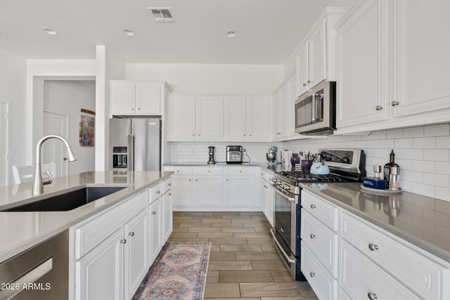 10451 E MONTEREY Avenue, Mesa, AZ 85209