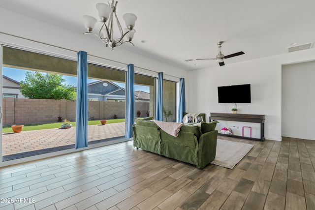 10451 E MONTEREY Avenue, Mesa, AZ 85209