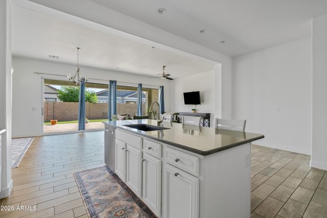 10451 E MONTEREY Avenue, Mesa, AZ 85209