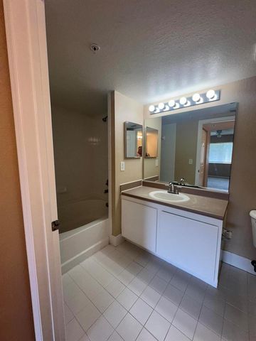 141 SW Palm Drive 202, Port Saint Lucie, FL 34986