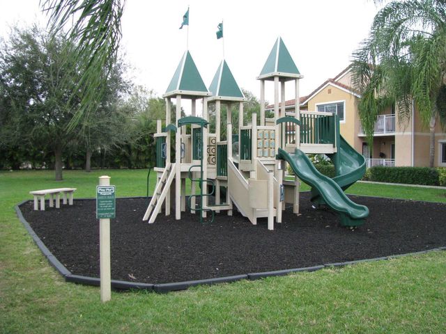 141 SW Palm Drive 202, Port Saint Lucie, FL 34986