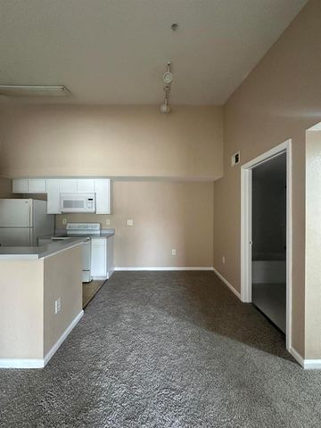 141 SW Palm Drive 202, Port Saint Lucie, FL 34986