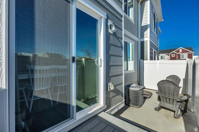 368 N MASTHEAD CT, Saratoga Springs, UT 84045