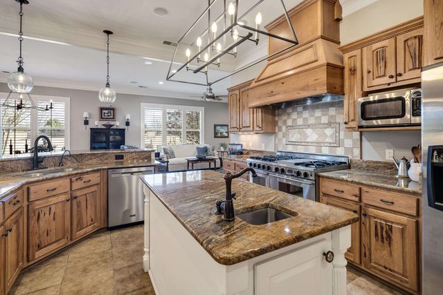 9030 SANDY DR, Olive Branch, MS 38654