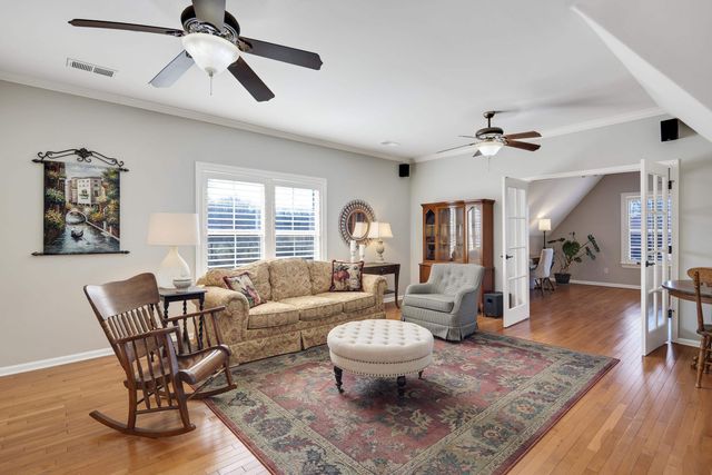 9030 SANDY DR, Olive Branch, MS 38654