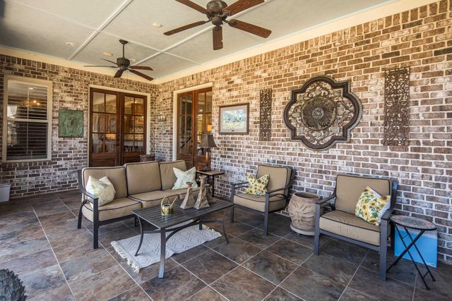 9030 SANDY DR, Olive Branch, MS 38654