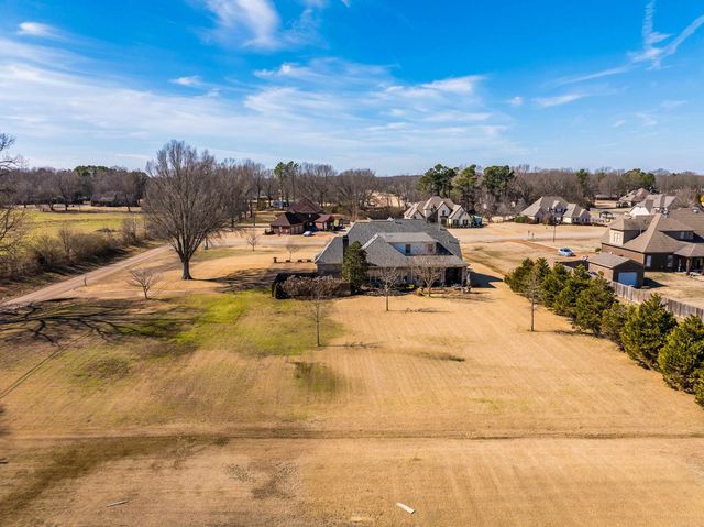 9030 SANDY DR, Olive Branch, MS 38654