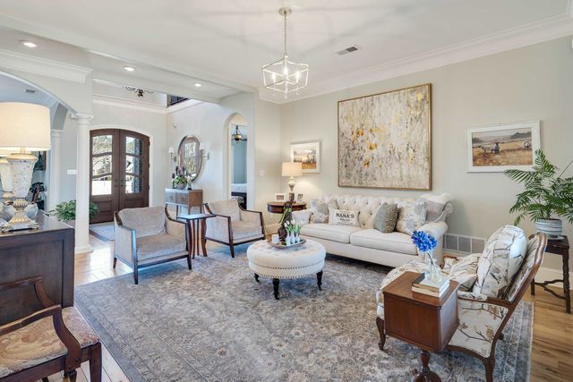 9030 SANDY DR, Olive Branch, MS 38654