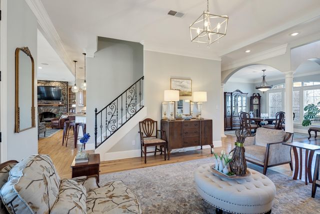 9030 SANDY DR, Olive Branch, MS 38654