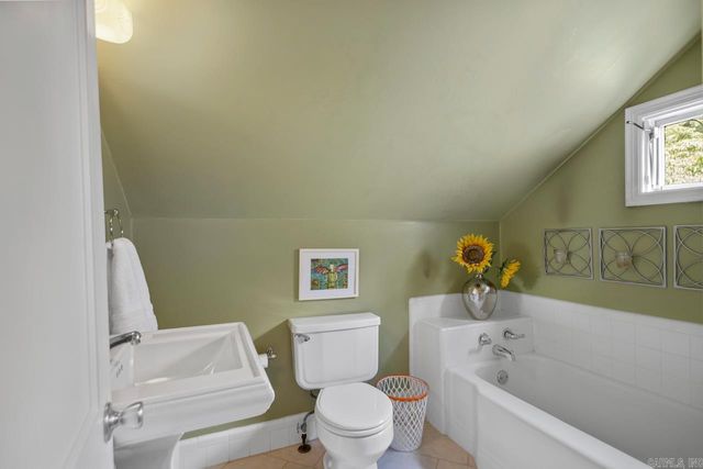 6523 Cantrell Road, Little Rock, AR 72207