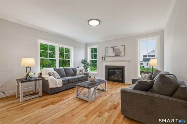 7 Laurelwood Lane, Vernon, CT 06066